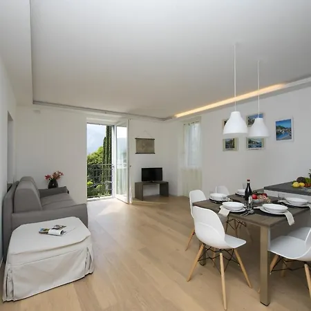아파트 Regina Apt